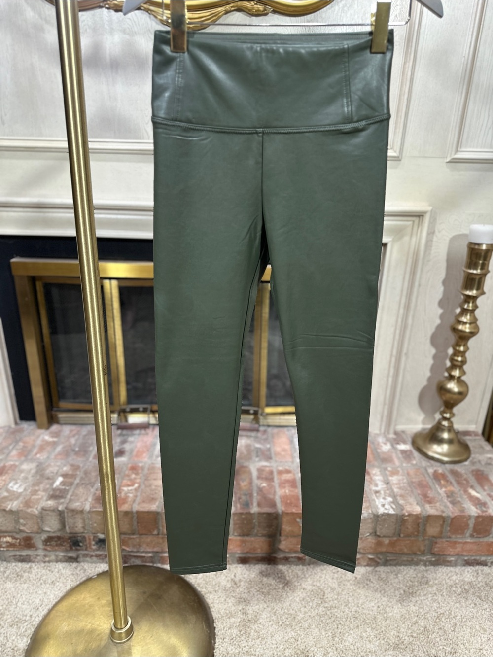Bagatelle Pants S Winter Olive Faux Leather Leggings‎ Edgy Streetwear